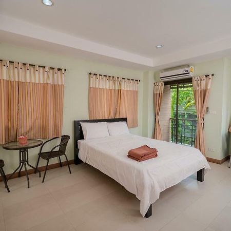 Banlanna Hotel Lampang Exterior foto