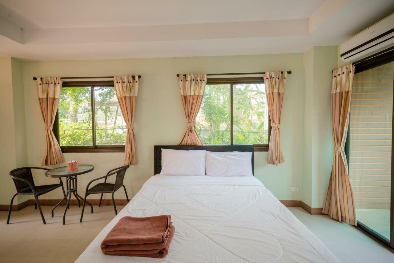 Banlanna Hotel Lampang Exterior foto