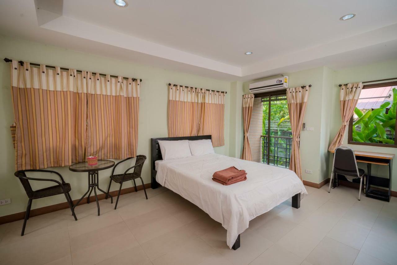 Banlanna Hotel Lampang Exterior foto