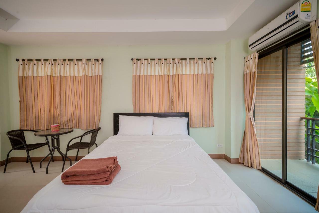Banlanna Hotel Lampang Exterior foto